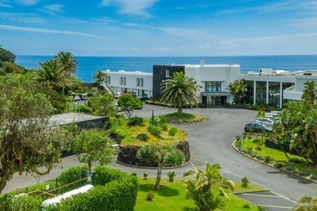 Caloura Hotel Resort