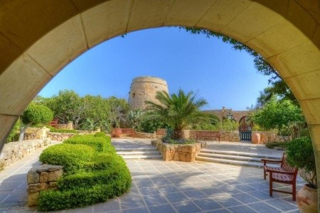 Malta  Ta'cenc 4 dňový pobyt Polpenzia Letecky Letisko: Praha November 2025 (29/11/25- 2/12/25)