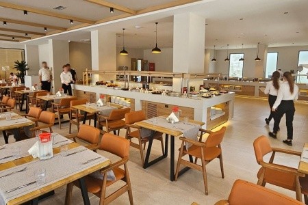 Albánie, Durrës, Fafa Sun, za <span>26.009</span> Kč