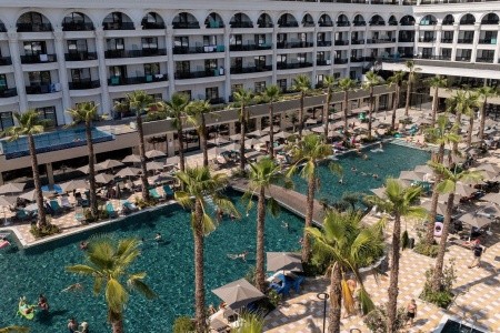 Fafa Aqua Palace