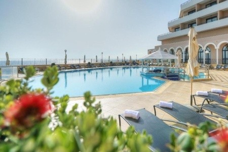Malta, St. Julian, Radisson St. Julian's, za <span>45.019</span> Kč