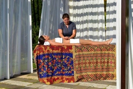 Madeira Funchal Pestana Grand Premium Ocean Resort 9 dňový pobyt Polpenzia Letecky Letisko: Viedeň September 2025 (27/09/25- 5/10/25)