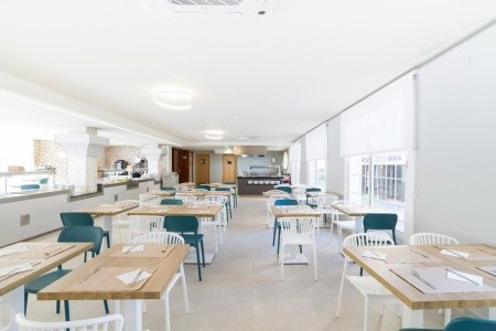 Španielsko Costa del Maresme Hotel Ibersol Sorra D'or Beach Club 8 dňový pobyt Polpenzia Letecky Letisko: Praha July 2025 ( 1/07/25- 8/07/25)