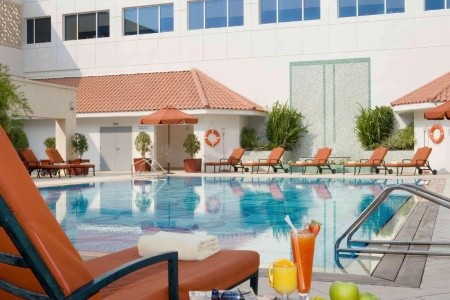 Spojené arabské emiráty Dubaj Novotel World Trade Center 10 dňový pobyt Raňajky Letecky Letisko: Viedeň February 2026 (22/02/26- 3/03/26)