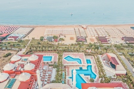 Royal Taj Mahal - 41