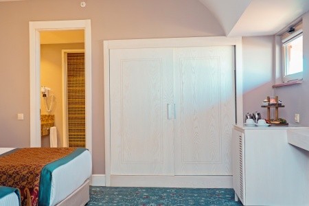 Royal Taj Mahal - 49