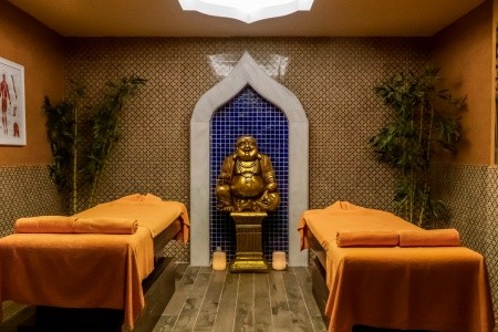 Royal Taj Mahal - 68