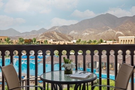 Spojené arabské emiráty Fujairah Miramar Al Aqah Beach Resort 8 dňový pobyt Ultra All inclusive Letecky Letisko: Viedeň May 2026 ( 8/05/26-15/05/26)
