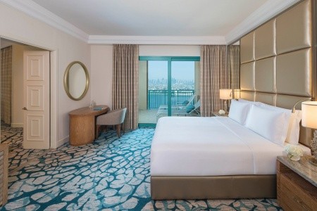 Spojené arabské emiráty Dubaj Atlantis The Palm 9 dňový pobyt Polpenzia Letecky Letisko: Praha June 2026 (28/06/26- 6/07/26)