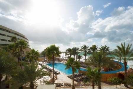 Occidental Sharjah Grand - 34