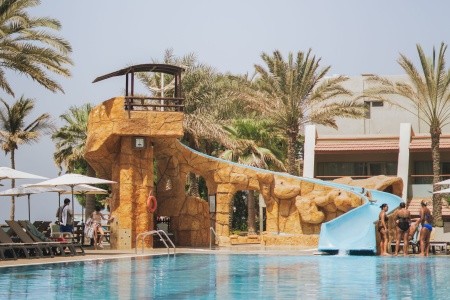 Occidental Sharjah Grand - 37