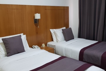 Spojené arabské emiráty Sharjah Nova Park Hotel 8 dňový pobyt Polpenzia Letecky Letisko: Viedeň October 2025 ( 3/10/25-10/10/25)