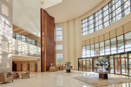 Spojené arabské emiráty Ajman Fairmont Ajman 11 dňový pobyt Polpenzia Letecky Letisko: Praha March 2026 ( 1/03/26-11/03/26)