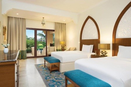 Doubletree By Hilton & Spa Marjan Island - 14