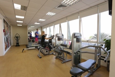 Ramada By Wyndham Beach - 22