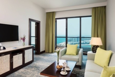 Spojené arabské emiráty Dubaj Ja Ocean View Hotel Jumeirah Beach 12 dňový pobyt Polpenzia Letecky Letisko: Praha March 2026 (12/03/26-23/03/26)