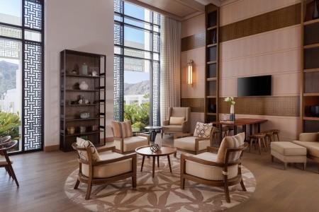 Spojené arabské emiráty Fujairah Intercontinental Fujairah Resort 11 dňový pobyt All Inclusive Letecky Letisko: Praha November 2025 (30/11/25-10/12/25)