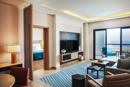 Spojené arabské emiráty Fujairah Intercontinental Fujairah Resort 11 dňový pobyt All Inclusive Letecky Letisko: Praha November 2025 (30/11/25-10/12/25)