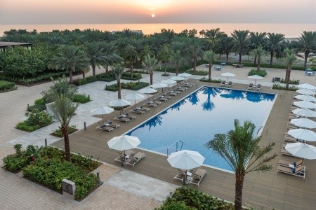 Spojené arabské emiráty Fujairah Intercontinental Fujairah Resort 11 dňový pobyt All Inclusive Letecky Letisko: Praha November 2025 (30/11/25-10/12/25)