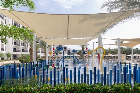 Spojené arabské emiráty Fujairah Intercontinental Fujairah Resort 11 dňový pobyt All Inclusive Letecky Letisko: Praha November 2025 (30/11/25-10/12/25)