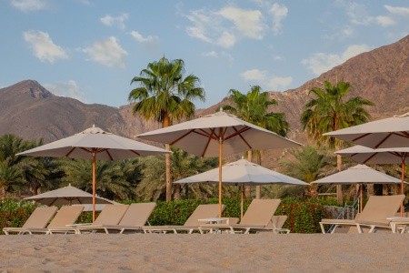 Spojené arabské emiráty Fujairah Intercontinental Fujairah Resort 11 dňový pobyt All Inclusive Letecky Letisko: Praha November 2025 (30/11/25-10/12/25)