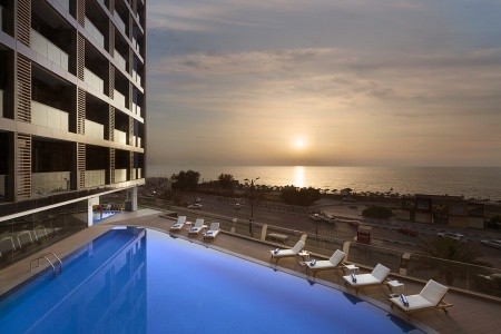 Wyndham Garden Ajman Corniche - 2