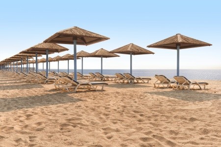 Wyndham Garden Ajman Corniche - 28