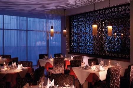 Spojené arabské emiráty Fujairah Radisson Blu Fujairah 6 dňový pobyt All Inclusive Letecky Letisko: Praha June 2026 ( 9/06/26-14/06/26)