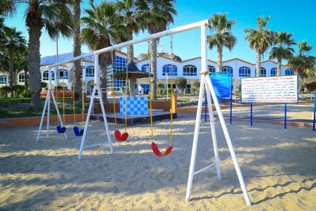 Spojené arabské emiráty Fujairah Sandy Beach Resort 8 dňový pobyt All Inclusive Letecky Letisko: Praha December 2025 (17/12/25-24/12/25)