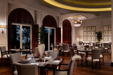 Spojené arabské emiráty Dubaj The Ritz-Carlton Dubai International Financial Centre 12 dňový pobyt Polpenzia Letecky Letisko: Viedeň November 2026 ( 8/11/26-19/11/26)