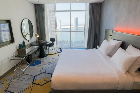 Pullman Sharjah Hotel - 8