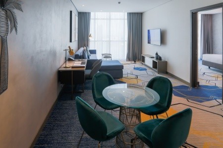 Pullman Sharjah Hotel - 11