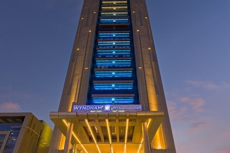 Spojené arabské emiráty Dubaj The First Collection Dubai Marina 11 dňový pobyt Raňajky Letecky Letisko: Praha April 2026 (26/04/26- 6/05/26)