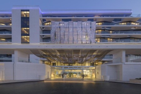 Spojené arabské emiráty Dubaj The Retreat Palm Dubai Mgallery By Sofitel 6 dňový pobyt Raňajky Letecky Letisko: Viedeň July 2026 ( 3/07/26- 8/07/26)