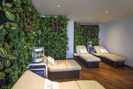 Spojené arabské emiráty Dubaj The Retreat Palm Dubai Mgallery By Sofitel 6 dňový pobyt Raňajky Letecky Letisko: Viedeň July 2026 ( 3/07/26- 8/07/26)