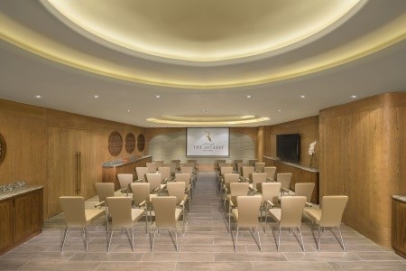 Spojené arabské emiráty Dubaj The Retreat Palm Dubai Mgallery By Sofitel 6 dňový pobyt Raňajky Letecky Letisko: Viedeň July 2026 ( 3/07/26- 8/07/26)