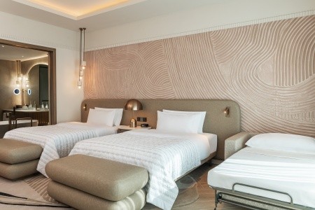 Spojené arabské emiráty Fujairah Le Meridien Al Aqah Beach Resort 6 dňový pobyt All Inclusive Letecky Letisko: Praha March 2027 ( 9/03/27-14/03/27)