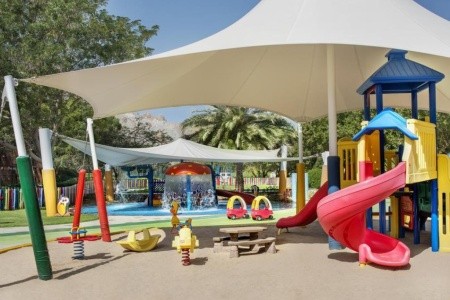 Spojené arabské emiráty Fujairah Le Meridien Al Aqah Beach Resort 6 dňový pobyt All Inclusive Letecky Letisko: Praha March 2027 ( 9/03/27-14/03/27)