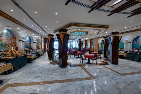 Spojené arabské emiráty Sharjah Sahara Beach Resort &Amp; Spa 6 dňový pobyt All Inclusive Letecky Letisko: Praha April 2026 (14/04/26-19/04/26)