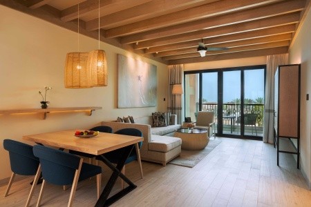 Spojené arabské emiráty Abu Dhabi Saadiyat Rotana Resort & Villas 12 dňový pobyt All Inclusive Letecky Letisko: Praha May 2026 ( 4/05/26-15/05/26)