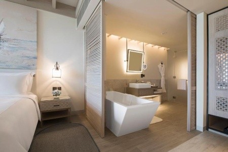 Spojené arabské emiráty Abu Dhabi Saadiyat Rotana Resort & Villas 12 dňový pobyt All Inclusive Letecky Letisko: Praha May 2026 ( 4/05/26-15/05/26)