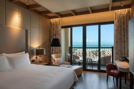 Spojené arabské emiráty Abu Dhabi Saadiyat Rotana Resort & Villas 12 dňový pobyt All Inclusive Letecky Letisko: Praha May 2026 ( 4/05/26-15/05/26)