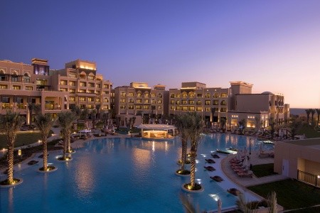 Spojené arabské emiráty Abu Dhabi Saadiyat Rotana Resort & Villas 12 dňový pobyt All Inclusive Letecky Letisko: Praha May 2026 ( 4/05/26-15/05/26)
