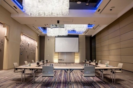 Spojené arabské emiráty Abu Dhabi Saadiyat Rotana Resort & Villas 12 dňový pobyt All Inclusive Letecky Letisko: Praha May 2026 ( 4/05/26-15/05/26)