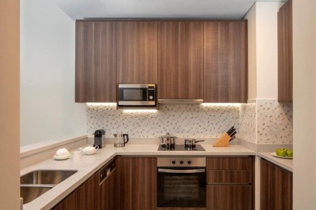 Avani Palm View Dubai Hotel & Suites - 16