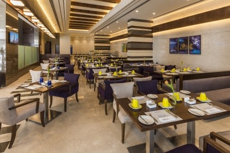 Spojené arabské emiráty Dubaj Golden Tulip Media (Al Barsha Heights) 11 dňový pobyt Polpenzia Letecky Letisko: Praha June 2026 (13/06/26-23/06/26)