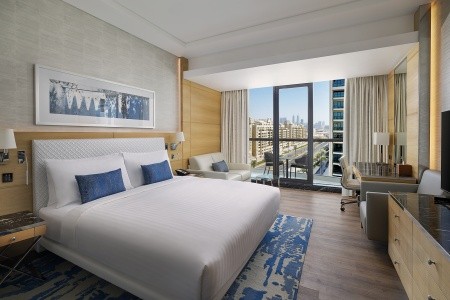 Spojené arabské emiráty Dubaj Marriott Resort Palm Jumeirah 7 dňový pobyt Polpenzia Letecky Letisko: Praha April 2026 (16/04/26-22/04/26)