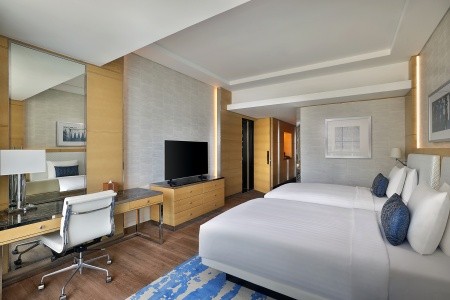 Spojené arabské emiráty Dubaj Marriott Resort Palm Jumeirah 7 dňový pobyt Polpenzia Letecky Letisko: Praha April 2026 (16/04/26-22/04/26)