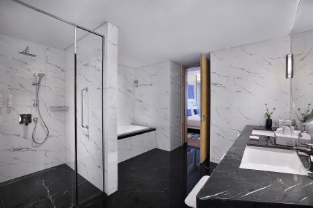 Spojené arabské emiráty Dubaj Marriott Resort Palm Jumeirah 7 dňový pobyt Polpenzia Letecky Letisko: Praha April 2026 (16/04/26-22/04/26)