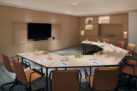 Spojené arabské emiráty Ras Al Khaimah Mövenpick Resort Marjan Island (Ras Al Khaimah) 11 dňový pobyt Polpenzia Letecky Letisko: Praha April 2026 (25/04/26- 5/05/26)